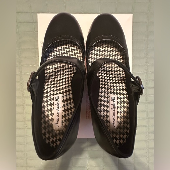 American Eagle Mary Jane heels. - Picture 2 of 2